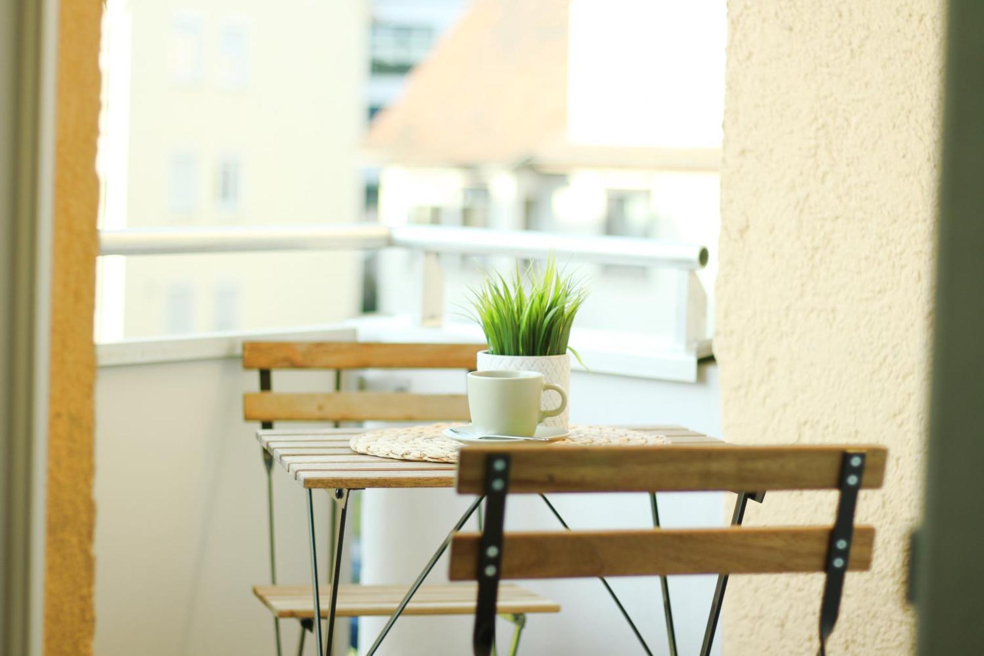 Ferienwohnung D&D Friedrichshafen Ngoại thất bức ảnh
